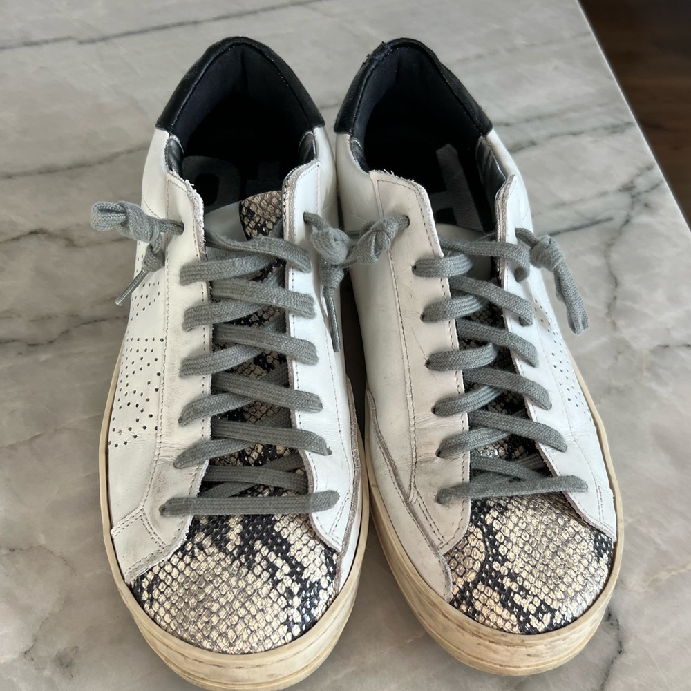 P448 John Sneaker- 38